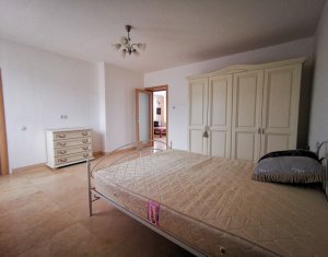 Penthouse de inchiriat, 264 mp utili, 3 camere, generos si spatios