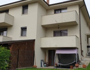 Maison 6 chambres à louer dans Cluj-napoca, zone Europa