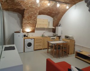 Apartament cu 2 camere, 44 mp utili, centru, zona Pta Avram Iancu