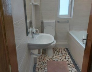 Apartament central, 3 camere, 124 mp