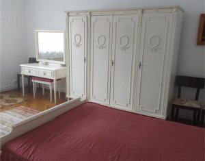 Apartament central, 3 camere, 124 mp