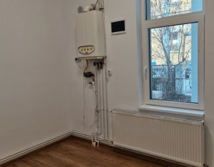 House 5 rooms for rent in Cluj-napoca, zone Centru