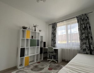 Lakás 3 szobák kiadó on Floresti