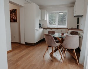 Penthouse de inchiriat, strada Razoare, parcare exterioara