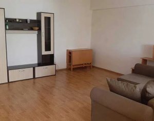 Apartament cu 3 camere, parcare subterana, zona semicentrala