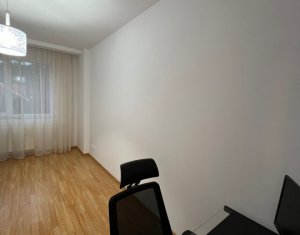 Apartment 3 rooms for rent in Cluj-napoca, zone Manastur