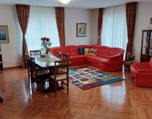 Appartement 4 chambres à louer dans Cluj-napoca, zone Zorilor