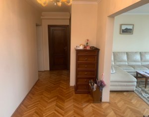 Apartament 4 camere, confort Lux, Andrei Muresanu, la 3 minute de P-ta Cipariu!