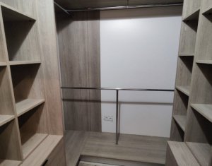 Appartement 3 chambres à louer dans Cluj-napoca, zone Centru