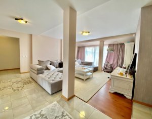 Apartament 3 camere, situat in Floresti, zona parc Poligon