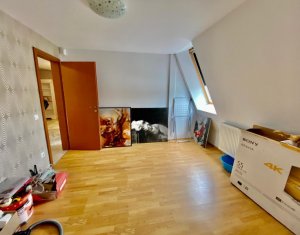 Apartament 3 camere, situat in Floresti, zona parc Poligon