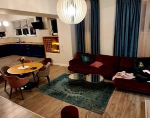 Apartament de lux, cu gradina si 2 locuri de parcare, zona vivo!