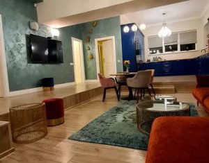 Apartament de lux, cu gradina si 2 locuri de parcare, zona vivo!