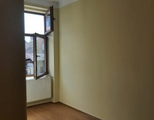 Apartament cu 2 camere, Piata Mihai Viteazu