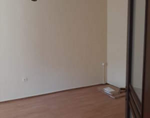 Bureau à louer dans Cluj-napoca, zone Centru