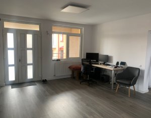 Maison 8 chambres à louer dans Cluj-napoca, zone Someseni