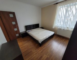 Apartament 2 camere decomandate, balcon, zona liceului Avram Iancu