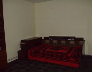 Apartment 4 rooms for rent in Cluj-napoca