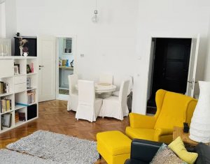 Apartament deosebit, ultracentral, mobilat si utilat