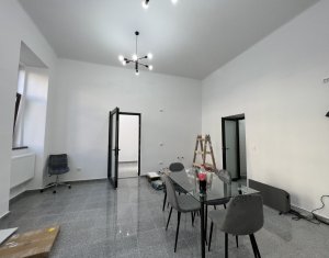 Commercial space for rent in Cluj-napoca, zone Centru