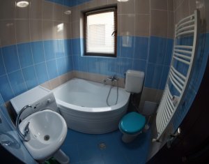 Appartement 3 chambres à louer dans Cluj-napoca, zone Zorilor