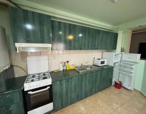 Apartment 2 rooms for rent in Floresti