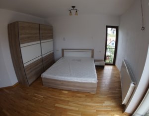 Inchiriere apartament 4 camere, 100 mp, etaj intermediar, garaj, semicentral