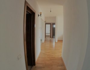 Inchiriere apartament 4 camere, 100 mp, etaj intermediar, garaj, semicentral