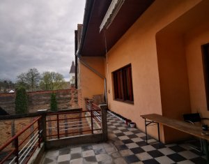 House 10 rooms for rent in Turda, zone Centru