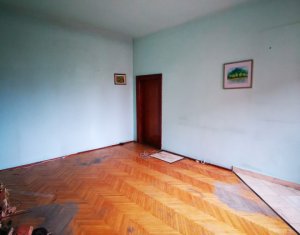 House 10 rooms for rent in Turda, zone Centru