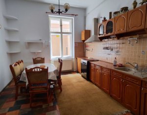 House 3 rooms for rent in Cluj-napoca, zone Centru