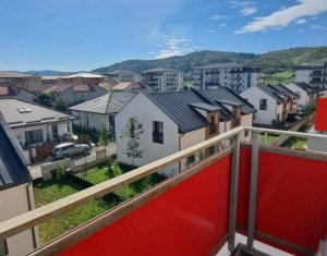 Apartament 2 camere, semidecomandat, zona Sesul de Sus