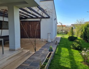 House 4 rooms for rent in Cluj-napoca, zone Someseni