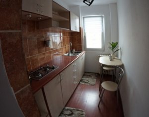 Apartment 2 rooms for rent in Cluj-napoca, zone Manastur