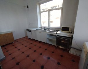 Lakás 7 szobák kiadó on Cluj-napoca, Zóna Iris