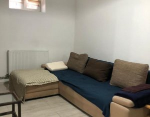 Apartament 2 camere, 65 mp, demisol, Centru