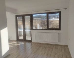 House 6 rooms for rent in Cluj-napoca