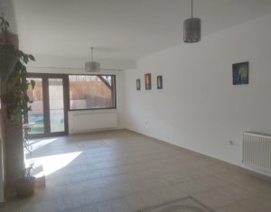 Casa de inchiriat, 6 camere, P+1E+M, zona -livada Polocsay