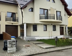 Casa de inchiriat, 6 camere, P+1E+M, zona -livada Polocsay