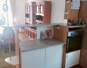 Casa de inchiriat, 230 mp, alee privata, cartier Someseni
