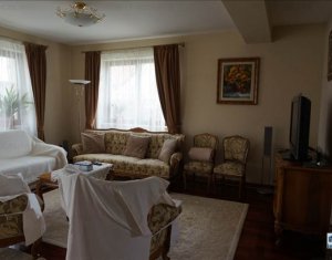 House 6 rooms for rent in Floresti
