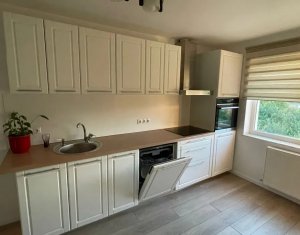 Apartament 3 camere la casa, 100 mp, Gruia