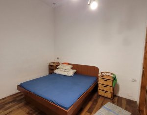 Lakás 4 szobák kiadó on Cluj-napoca, Zóna Centru