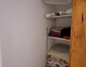 Lakás 4 szobák kiadó on Cluj-napoca, Zóna Centru