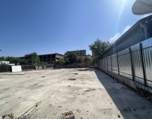 Chirie teren 1700mp zona Hornbach str. Plevnei, betonat, front 30m