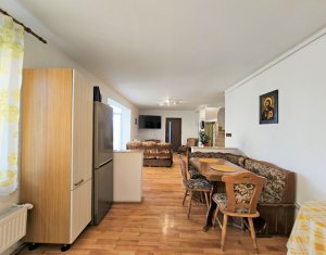 Apartament cu 5 camere + mansarda + garaj, la intrare in Borhanci