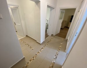 Appartement 3 chambres à louer dans Cluj-napoca, zone Centru