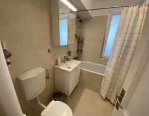 Inchiriere apartament 3 camere modern, Pta Mihai Viteazu, cu parcare