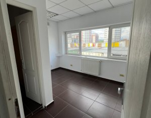 Industrial space for rent in Floresti