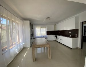 Casa de inchiriat, 6 camere, 650 mp teren,  zona de case, Buna Ziua